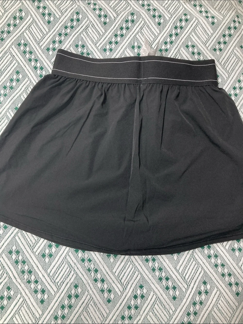 ALO Yoga Black Athletic Skirt with Logo Waistband